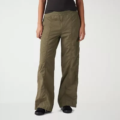 Levi's® Womens Mid Rise Wide Leg Cargo Pant