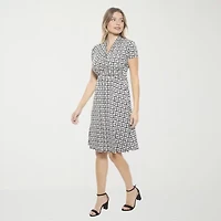 24seven Comfort Apparel Womens Short Sleeve Geometric Wrap Dress
