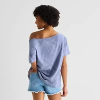 Grayson Threads, The Label Womens Juniors Asymmetrical Neck Short Sleeve Oversized Winnie Pooh Graphic T-Shirt