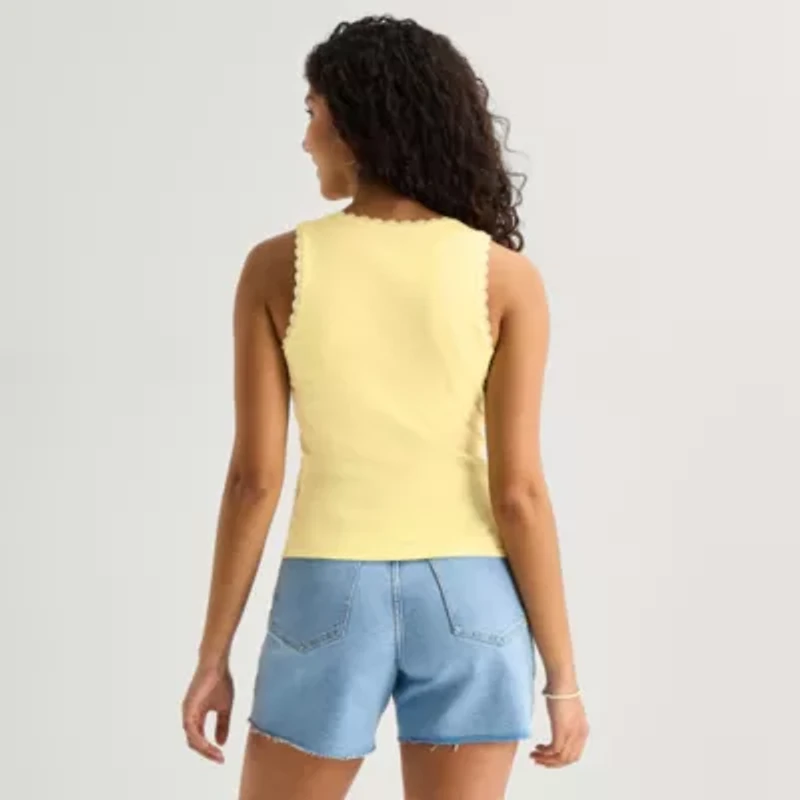 Womens Juniors Scoop Neck Sleeveless Winnie The Pooh Tank Top