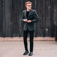 Thomas And Vine Felton Mens Cap Closed Toe Loafers