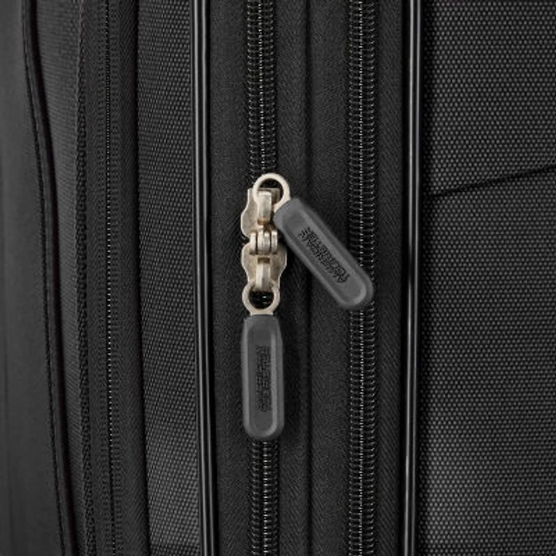 American Tourister 4 Kix 3.0 28 Inch Softside Expandable Checked Spinner Luggage