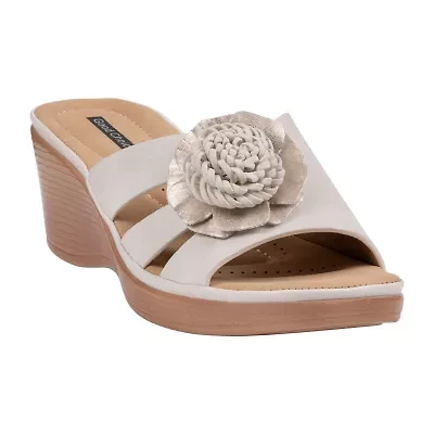 GC Shoes Womens Jenna Floral Wedge Sandals