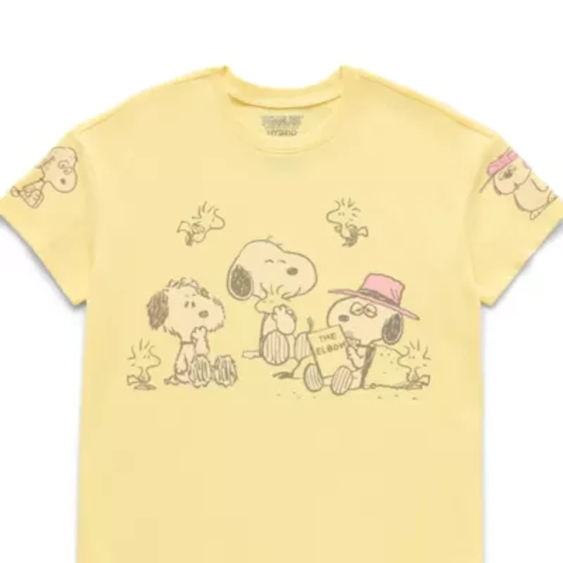 Peanuts Boyfriend Tee Womens Juniors Crew Neck Short Sleeve Oversized Graphic T-Shirt