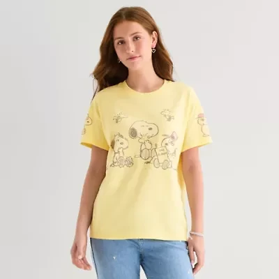 Peanuts Boyfriend Tee Womens Juniors Crew Neck Short Sleeve Oversized Graphic T-Shirt