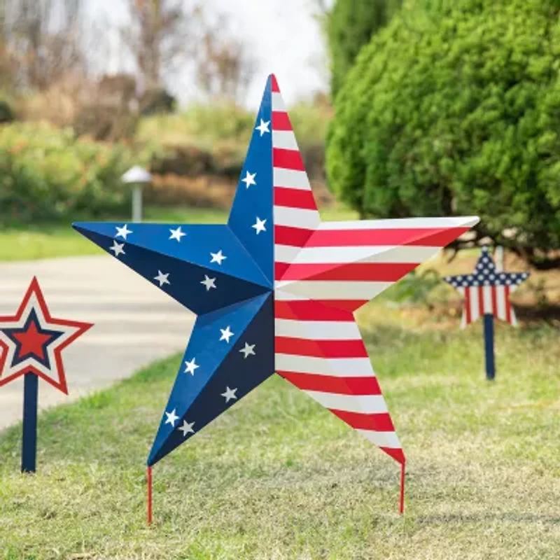 Glitzhome 30.75"H Metal Patriotic Star 4th of July Yard Art