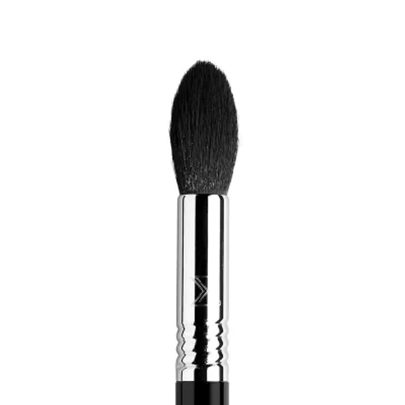 Sigma Beauty F35 Tapered Highlighter Brush