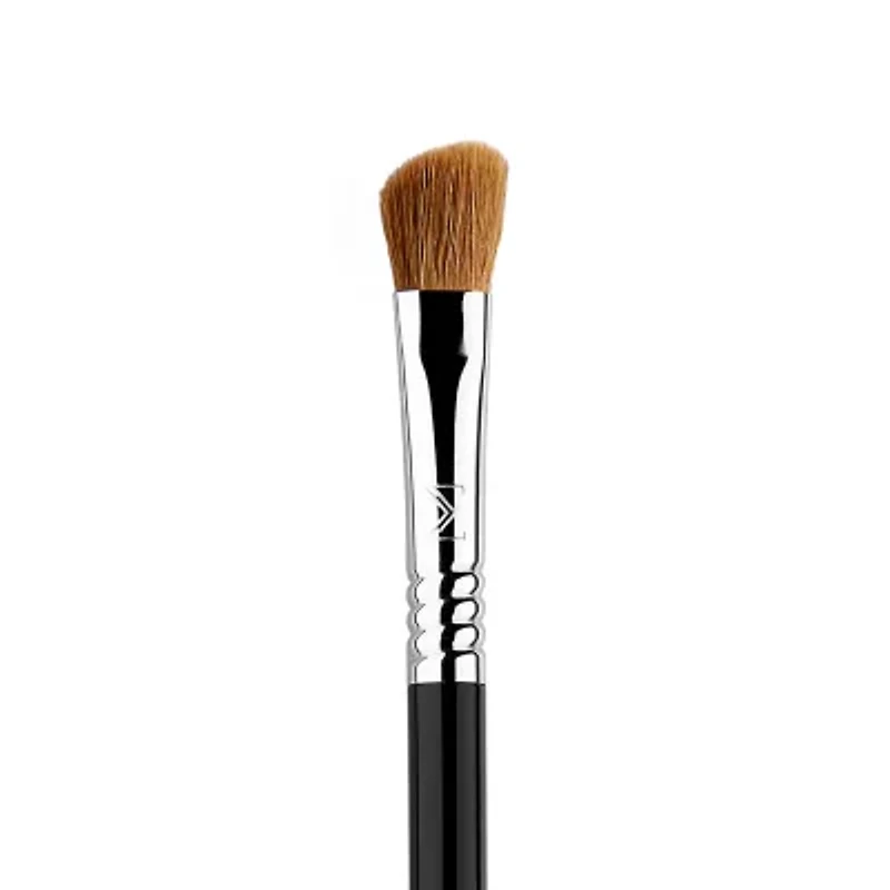Sigma Beauty E70 Medium Angled Shading Brush