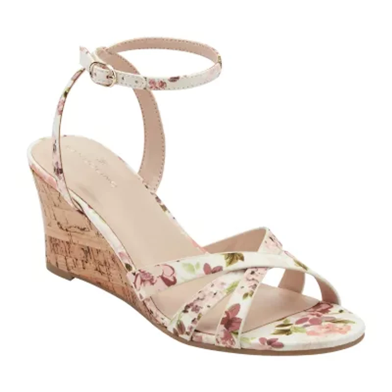 BANDOLINO Womens Adler Wedge Sandals
