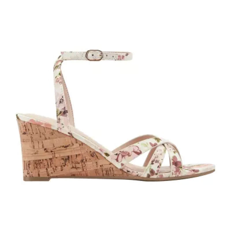 BANDOLINO Womens Adler Wedge Sandals