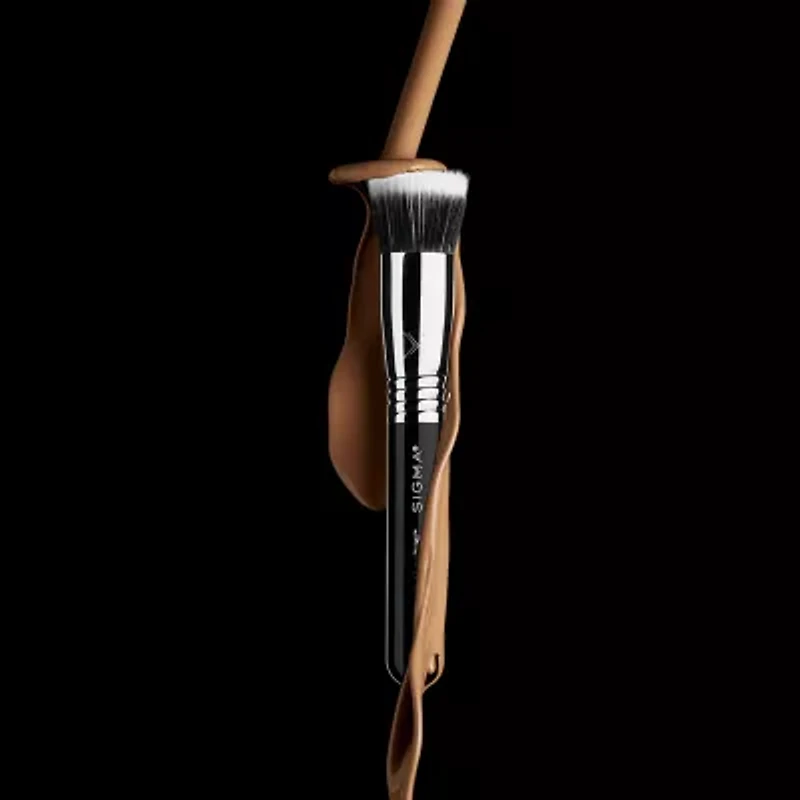 Sigma Beauty F80 Flat Kabuki Brush