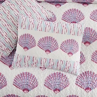 Avanti Scallop Shell Reversible Quilt Set