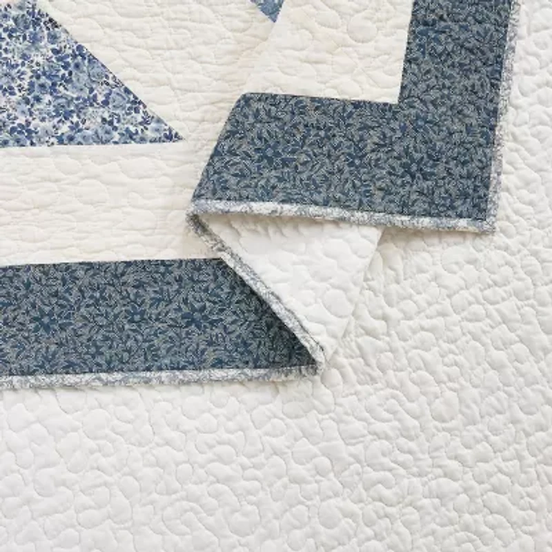 Modern Heirloom Bright Star Patchwork Quilt Set
