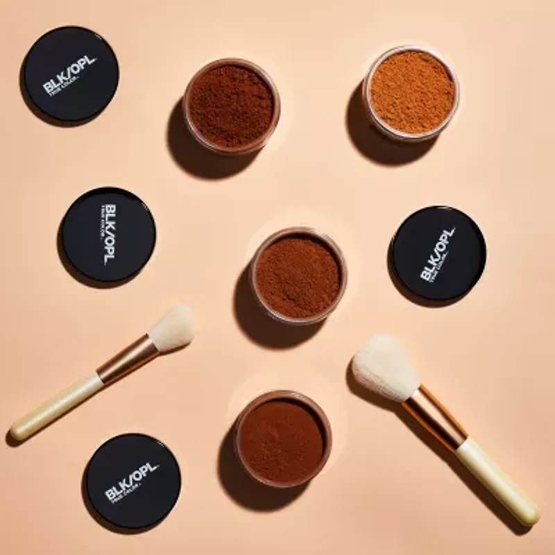 BLK/OPL True Color Soft Velvet Finishing Powder