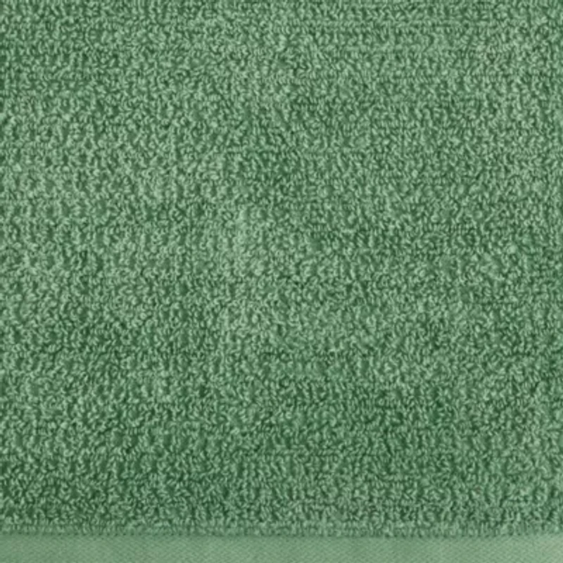 Home Expressions Quick Dri® Benzoyl Peroxide Friendly Bath Towel