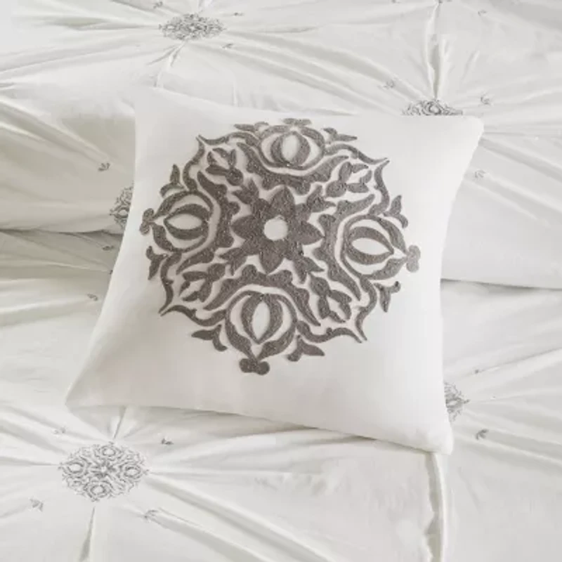 Madison Park Edna 6-pc. Medallion Reversible Comforter Set