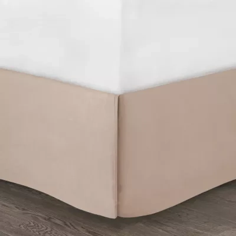 Madison Park Essentials Caldwell Floral Complete Bedding Set with Sheets