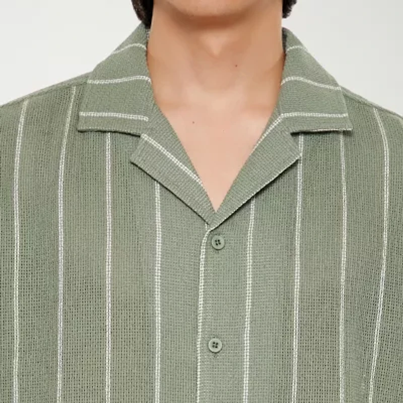 Forever 21 Mens Short Sleeve Regular Fit Button-Down Shirt