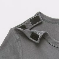 Arizona Womens Juniors Crew Neck Short Sleeve Adaptive Graphic T-Shirt