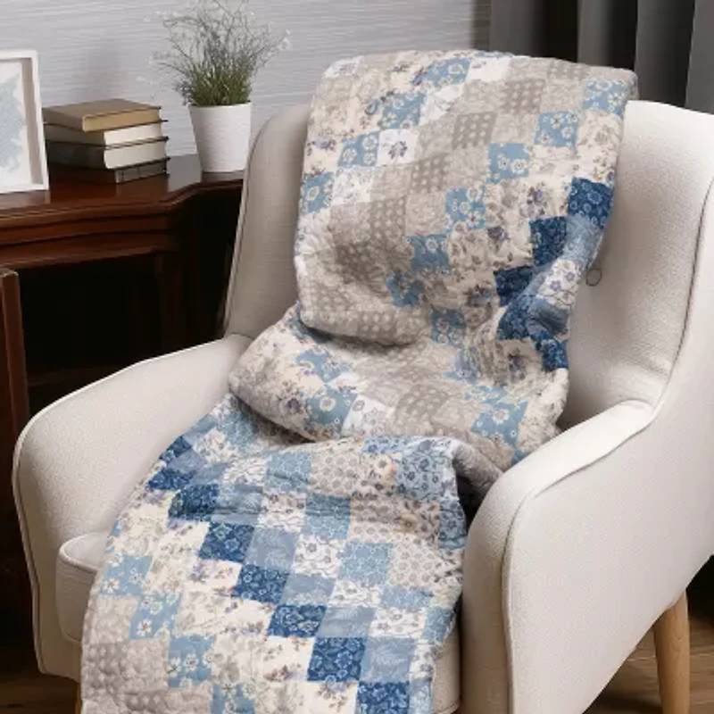 Donna Sharp Blue Diamond Washable Throw