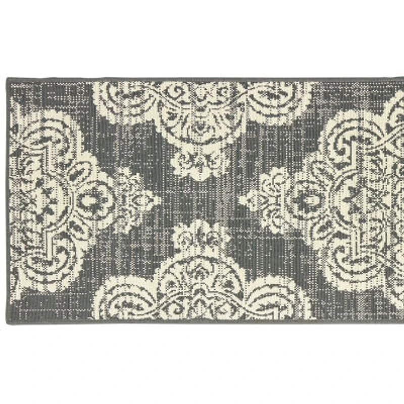 Covington Home Martinique Center 2'3"X7'6" Medallion Indoor Outdoor Rectangular Runner
