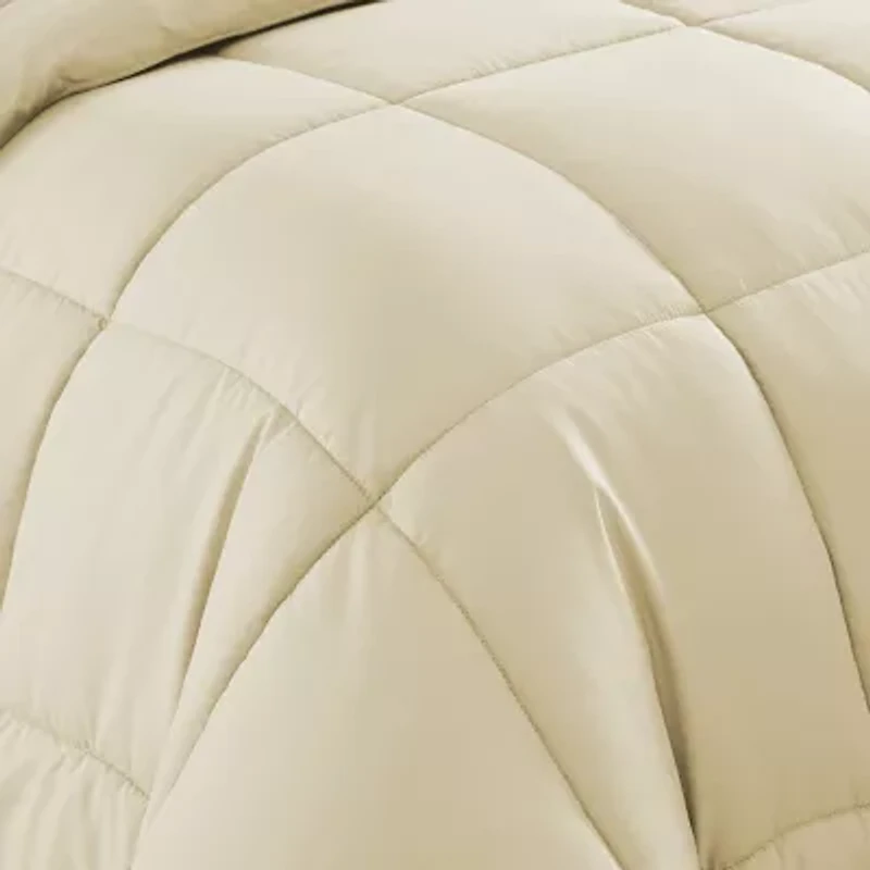 Sweet Home Collection™ Down Alternative Reversible All-Season Warmth Luxurious Plush Loft Comforter