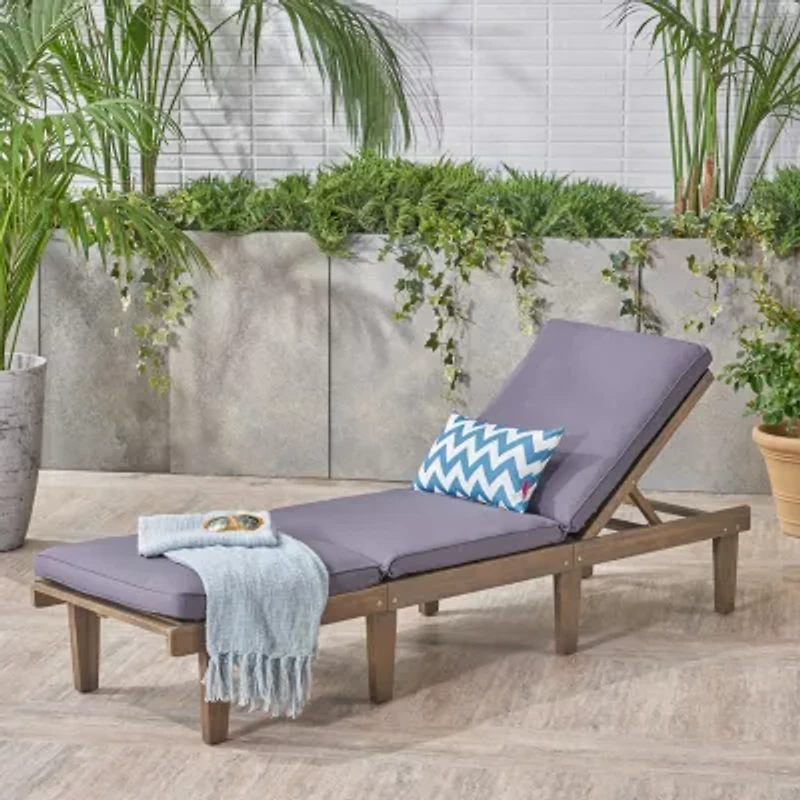 Ariana Lounge Chair