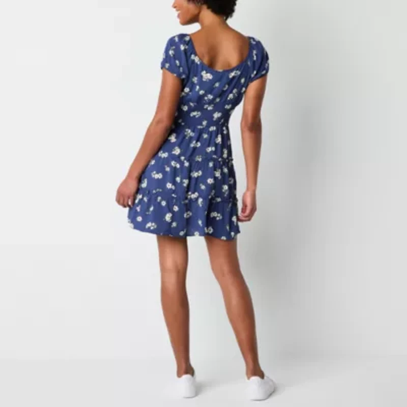 by&by Womens Juniors Floral Fit + Flare Dress
