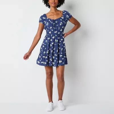 by&by Womens Juniors Floral Fit + Flare Dress