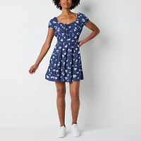 by&by Womens Juniors Floral Fit + Flare Dress