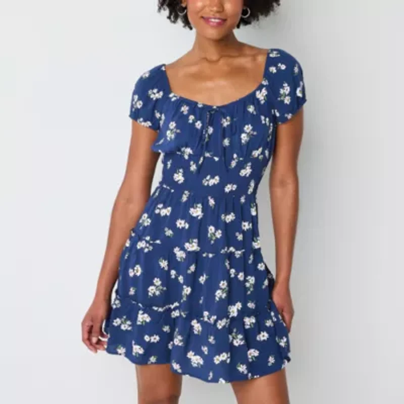 by&by Womens Juniors Floral Fit + Flare Dress