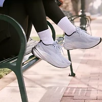 PUMA Maxima Pro Womens Running Shoes