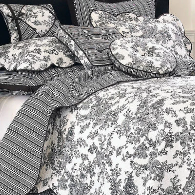 Laurel Manor Toile Garden Cotton Pillow Sham