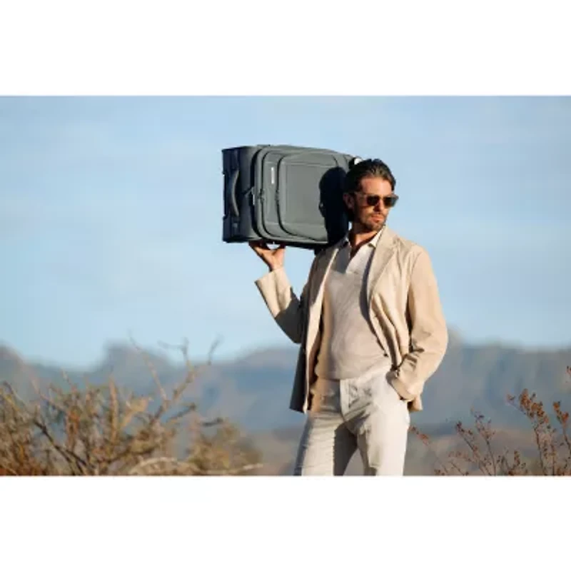 Samsonite Uplift Softside Spinner 20 Inch Softside Carry-On Spinner Luggage