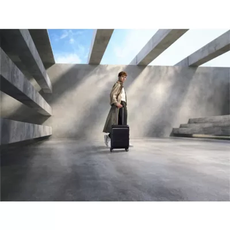 Samsonite Paralux Global 22 Inch Hardside Carry-On Spinner Luggage