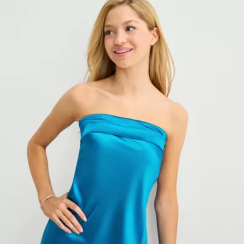 Emerald Sundae Womens Juniors Sleeveless Slip Dress