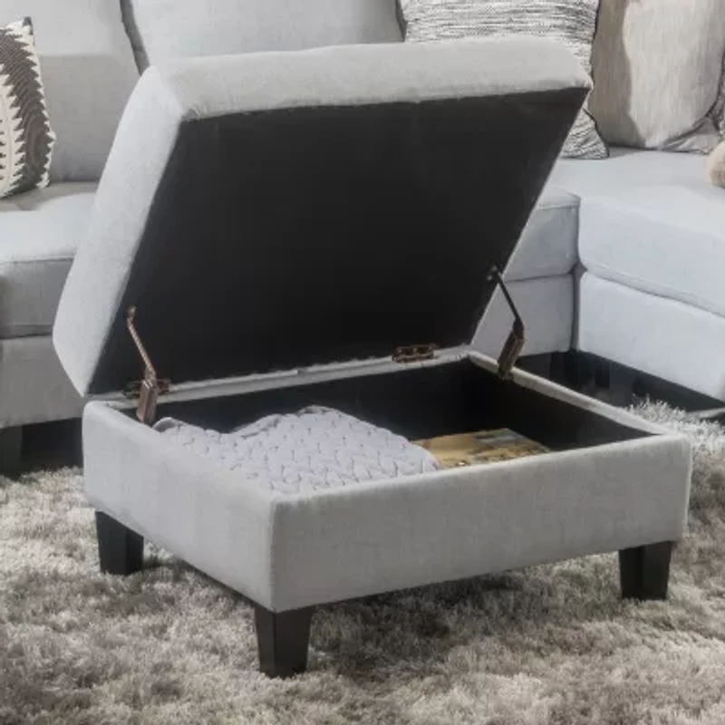 Zahra Tufted Ottoman