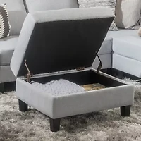 Zahra Tufted Ottoman