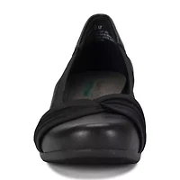 Baretraps Marcie Womens Round Closed Toe Slip-On Shoe