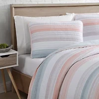 Beatrice Home Fashions Coralinn Quilt Set
