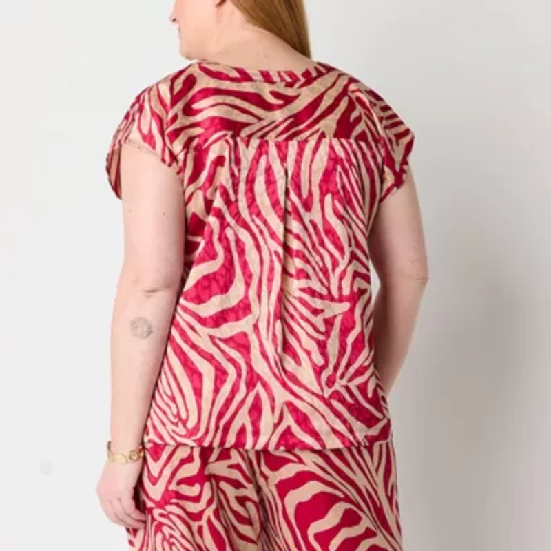 Liz Claiborne Womens Plus Split Crew Neck Short Sleeve Satin Blouse