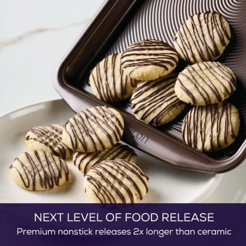 Circulon® Nonstick Bakeware 10X15-Inch Cookie Sheet