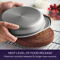 Circulon® 9" Nonstick Round Cake Pan