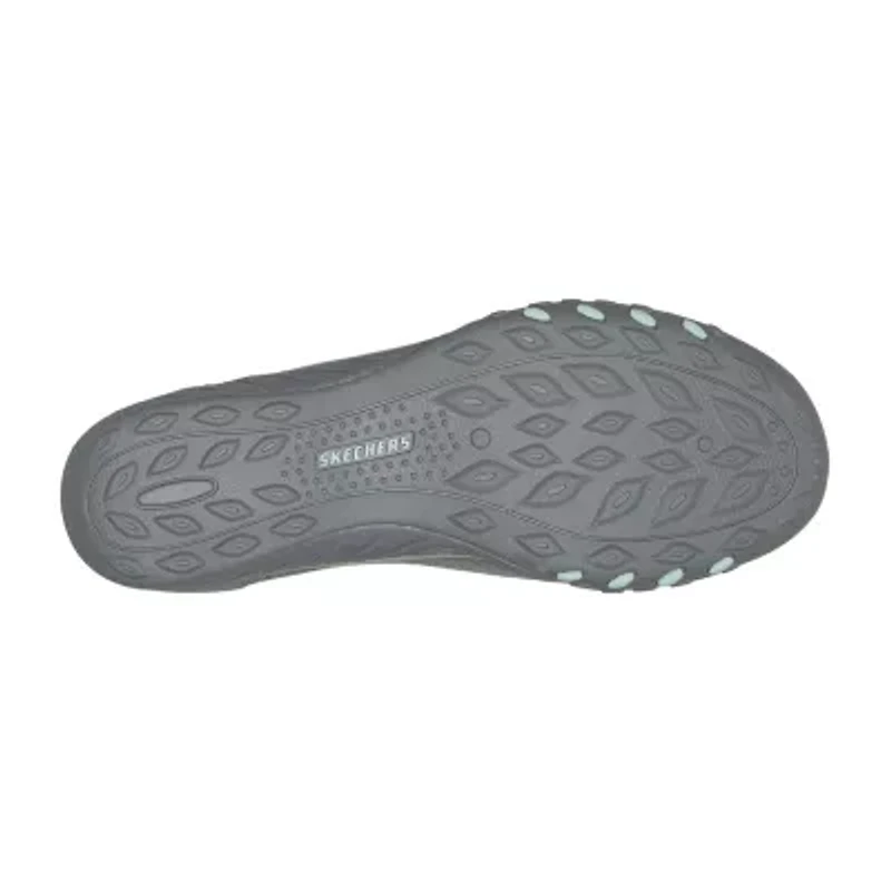 Skechers Breathe-Easy Feeling Sweet Womens Almond Closed Toe Slip-On Shoe