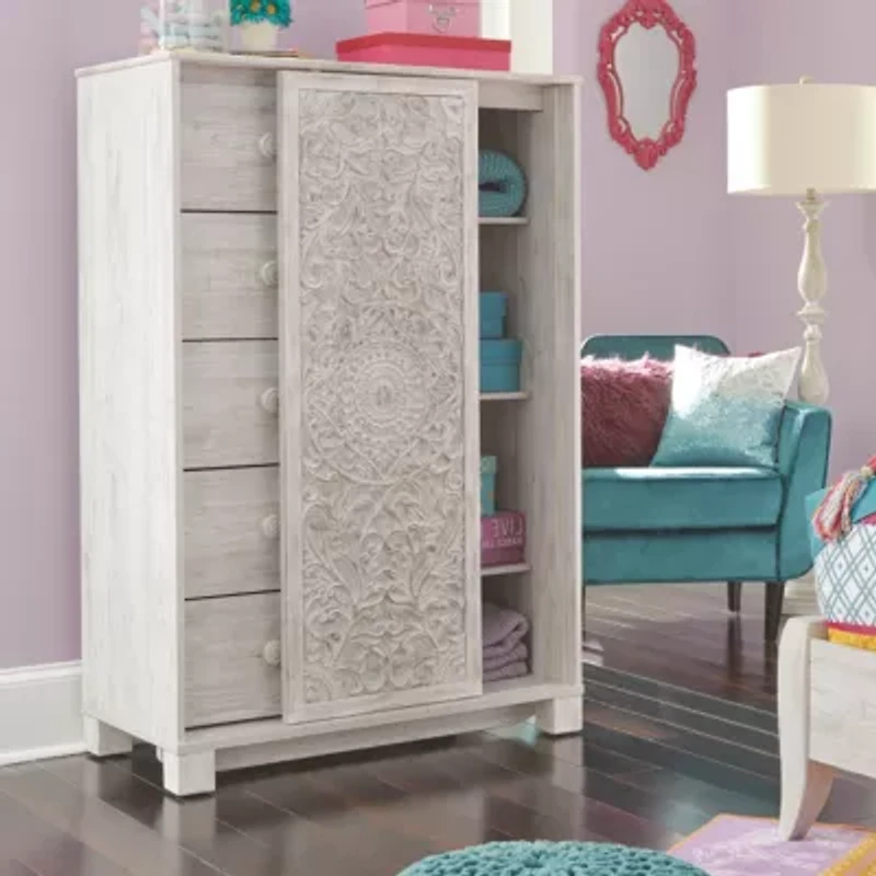 Signature Design by Ashley Paxberry 5 Drawer Dressing Chest