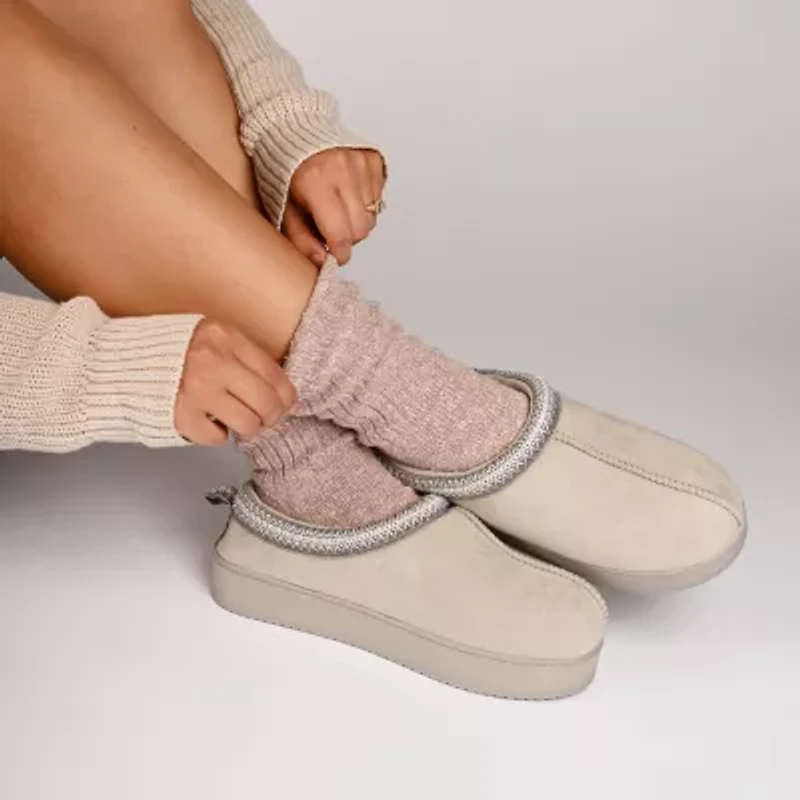 Journee Collection Connway Womens Clog Slippers