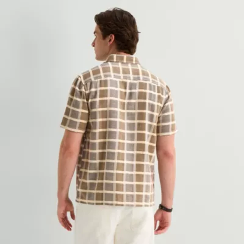 mutual weave Mens Short Sleeve Classic Fit Button-Down Shirt