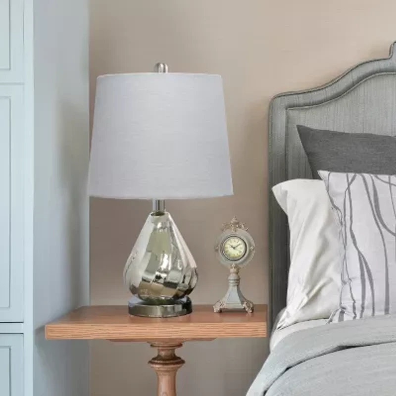 Kissy Pear Table Lamp