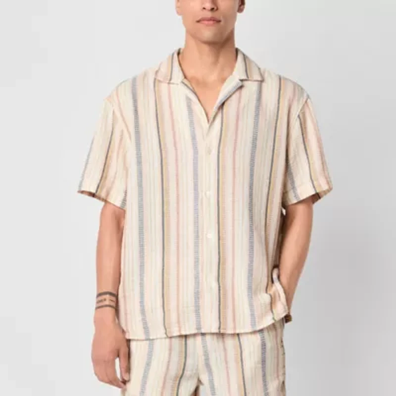Arizona Mens Short Sleeve Button-Down Shirt