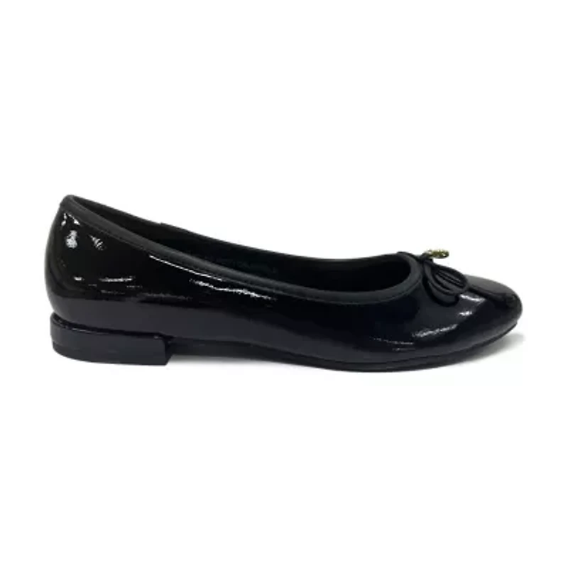 Liz Claiborne Chelsey Womens Round Closed Toe Ballet Flats